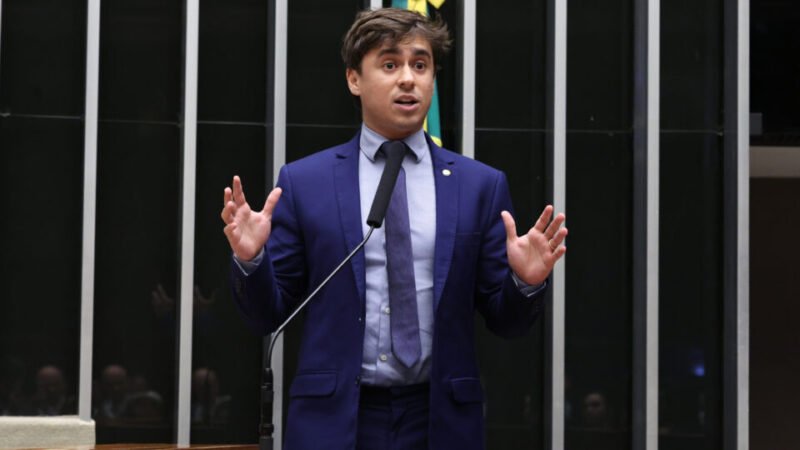 Perfil de Nikolas Ferreira no Instagram tem foto e quase todos os posts apagados