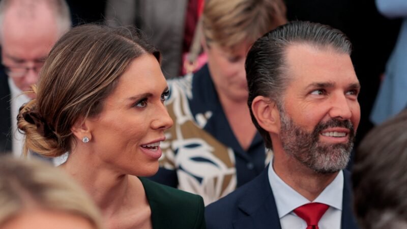 Trump diz que filho vai devolver dinheiro recebido para festa de casamento