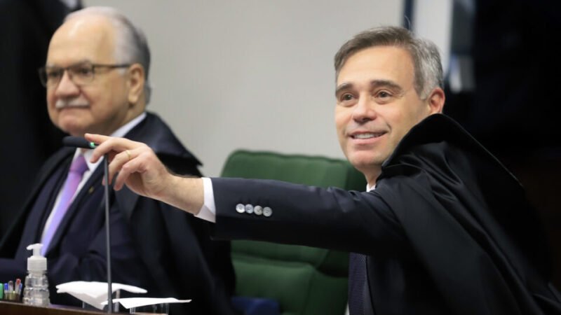 Fachin organiza rito de julgamento que pode investigar Alexandre de Moraes