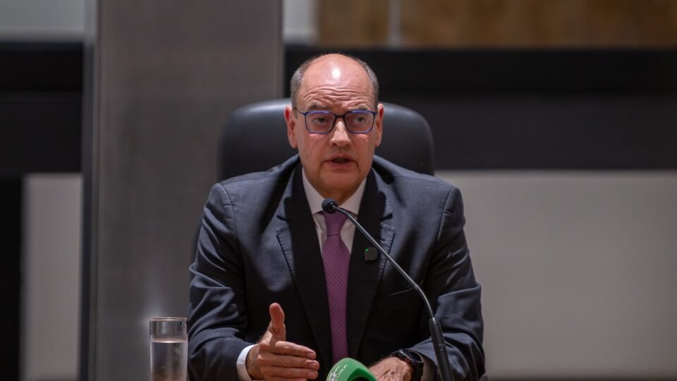 Governador interino diz que Rio “saiu do vermelho” e terá R$ 5 bilhões em caixa