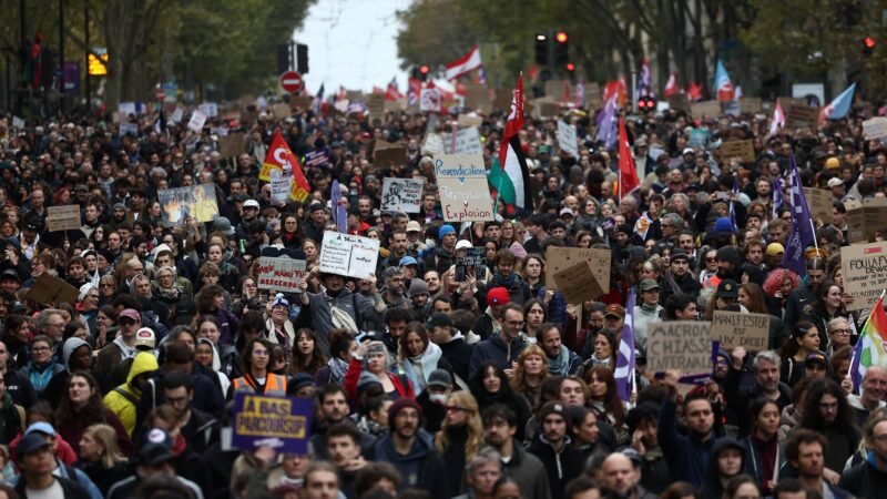 Multidões protestam na França, Espanha, Itália, Bélgica e Albânia; confrontos incluem bombas, pedras e prisões