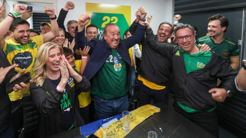 Jorginho Mello vence no primeiro turno com a maior vantagem sobre segundo colocado