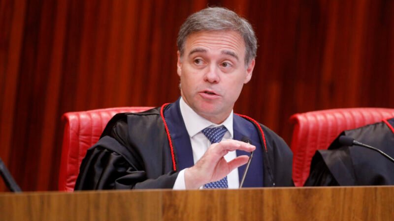 Mendonça ajusta voto no TSE para liberar post de Tabet sobre Nossa Senhora Aparecida
